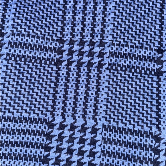 Isaac Mizrahi Live! Plaid Jacquard Sweater Cardigan Navy Plaid MEDIUM - Picture 7 of 9